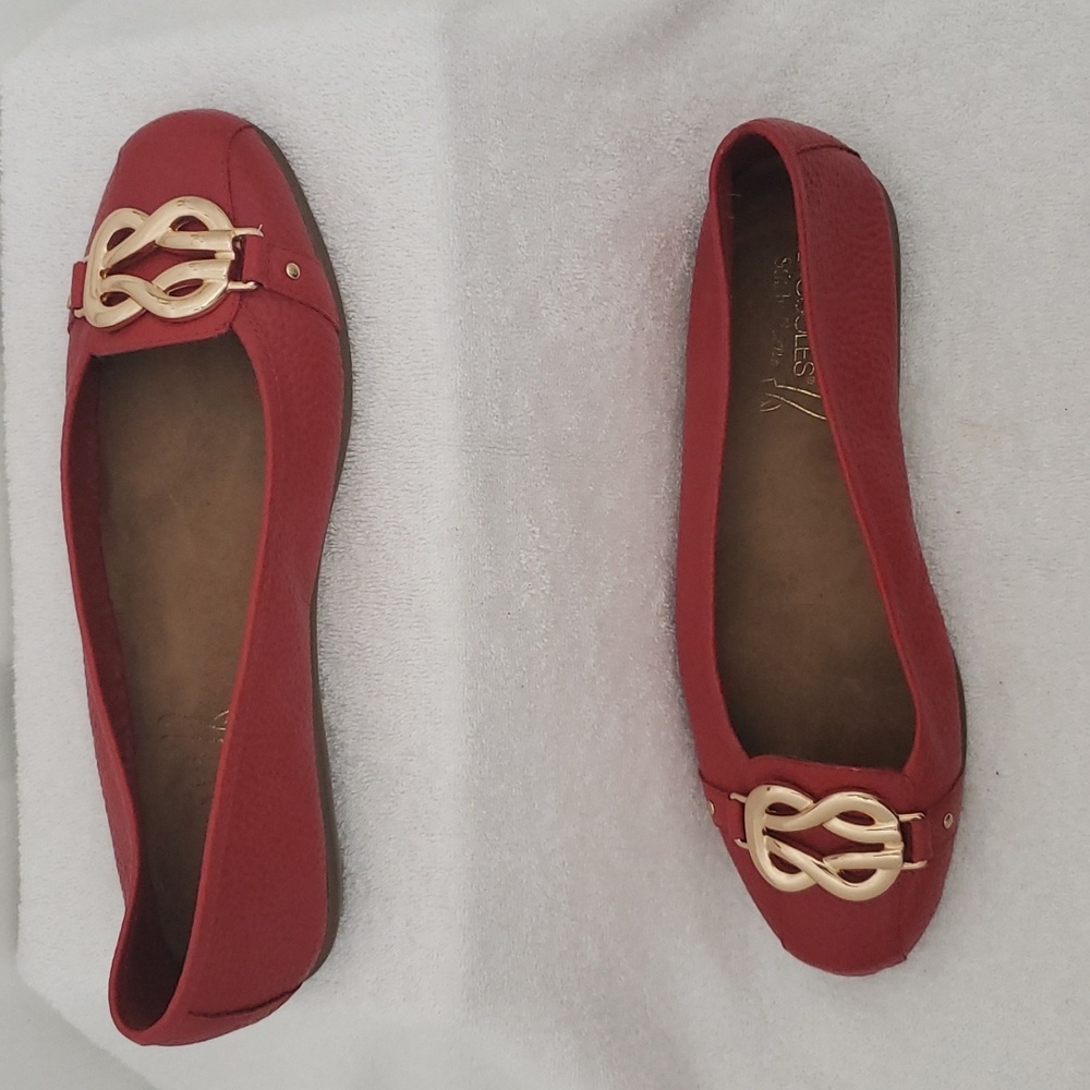AEROSOLES High Bet Red Loafer-  Size 10M